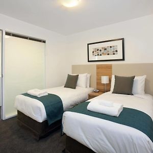 Two-Bedroom Twin Apartment 2 Bathrooms